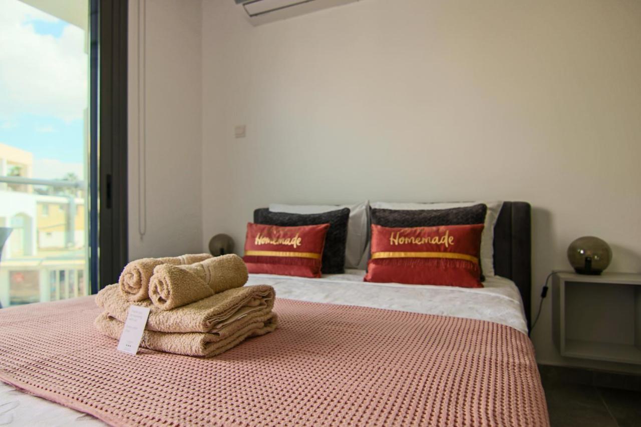 Апартаменты Phaedrus Living: Seaside Luxury Flat Athina 115 Пафос Экстерьер фото